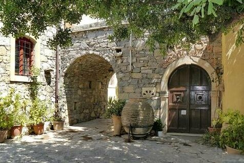 Arolithos Traditional Village Hotel - Photo4