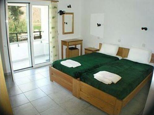 Egeon Rooms and Studios - Photo3