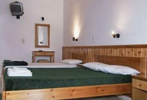 Egeon Rooms and Studios - Photo4