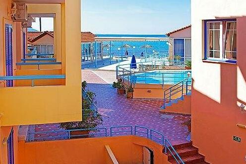 Metropol Sea Hotel - Photo4