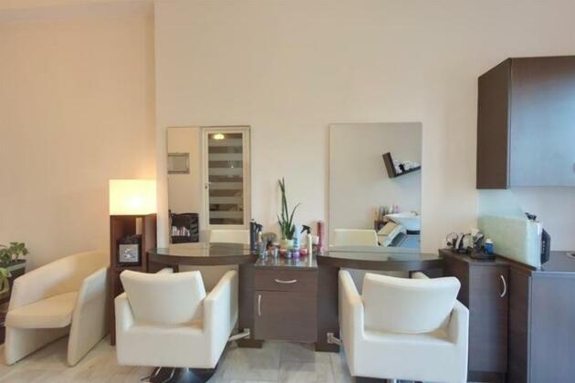 Tarra Apartments - Photo2