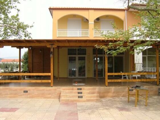 Estelle Hotel - Photo3