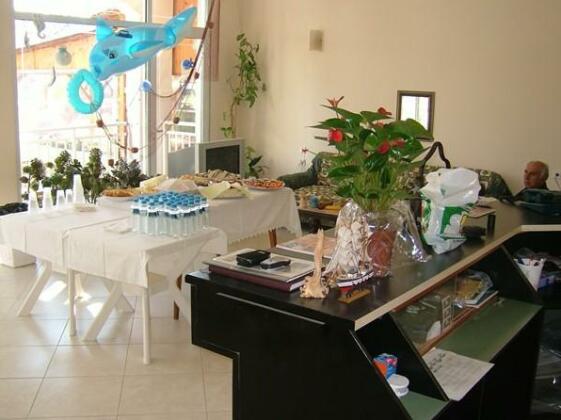 Estelle Hotel - Photo4