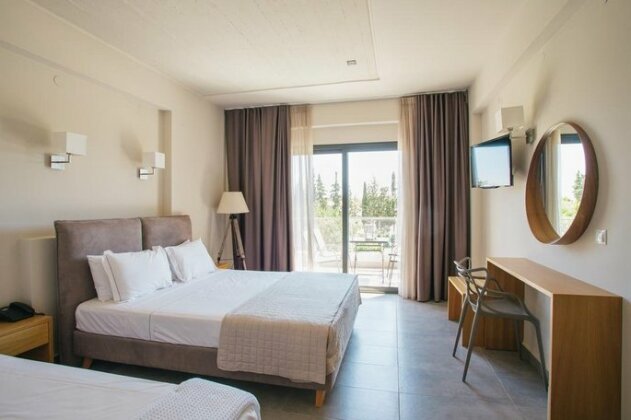 Olea Mare - Photo4