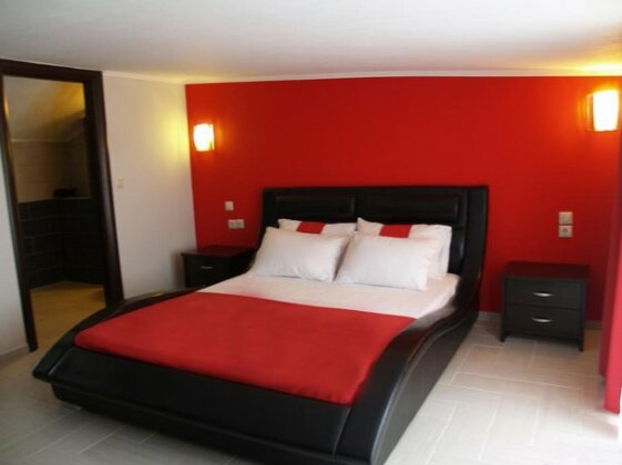 Village Mare Residences - Photo4