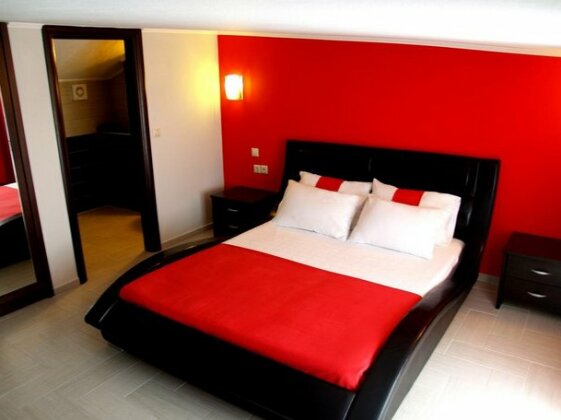 Village Mare Residences - Photo5