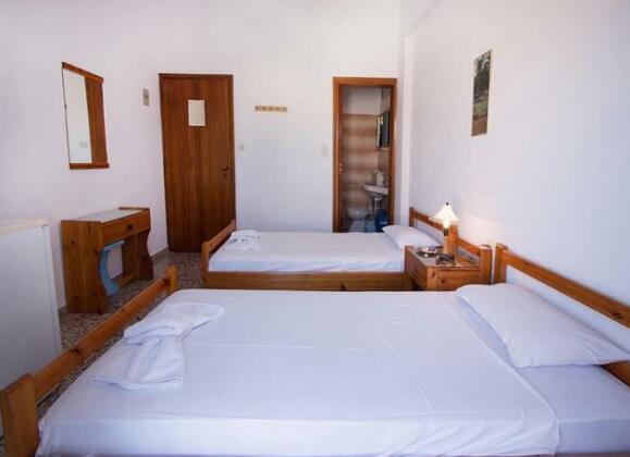 Elena Rooms & Apartments - Photo2