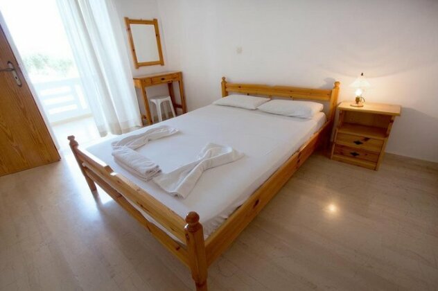 Elena Rooms & Apartments - Photo3