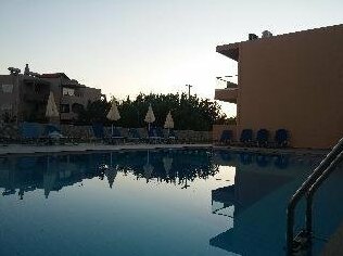 Gerona Mare Apartments - Photo2