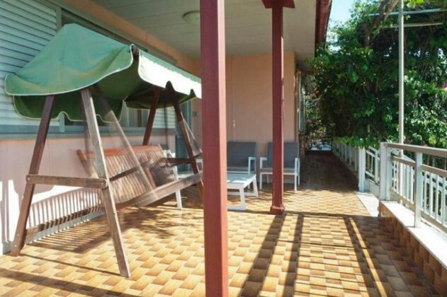 4 Ananas - Photo2