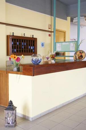 Blue Sky Apartments - Photo5