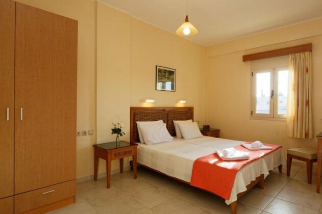 Fotis Studios Apartments - Photo2