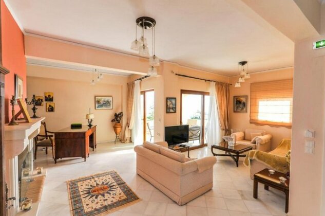 The Maisonette five min from the beach with view - Photo2