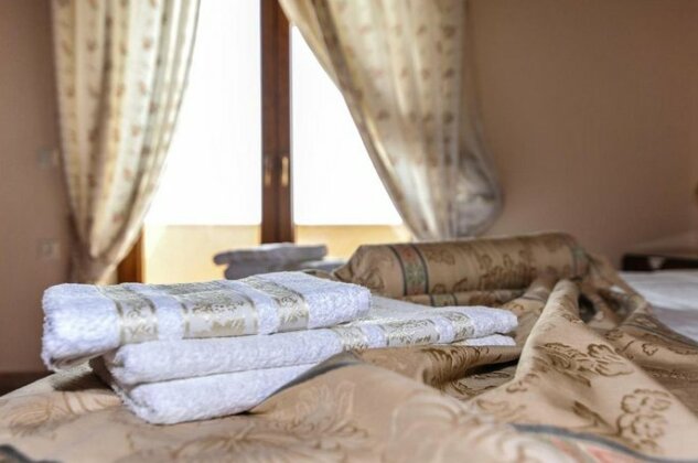 The Maisonette five min from the beach with view - Photo5