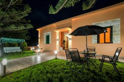 Garden Family Villa