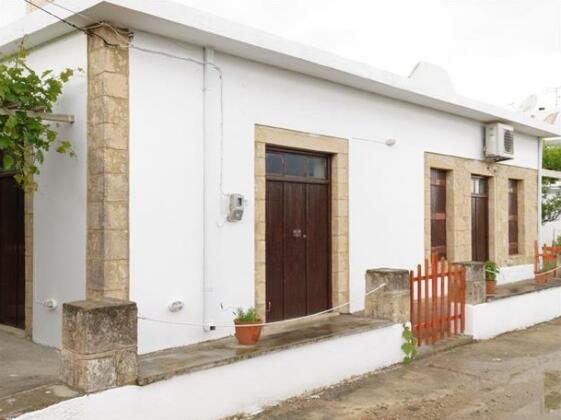Tylifos Villa
