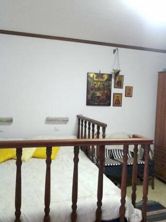 Anna's House Halki - Photo3