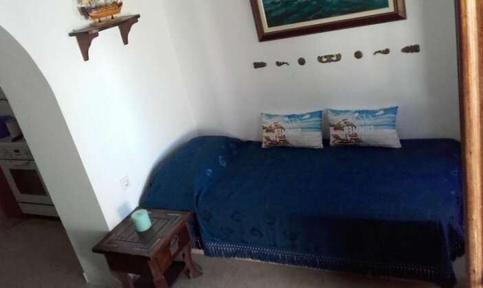 Anna's House Halki - Photo5