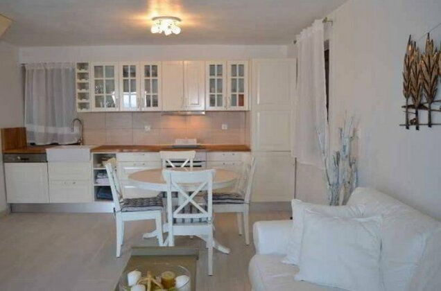 Ftenagia Villas - Photo2
