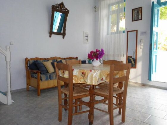 Halki Townhouse - Photo2