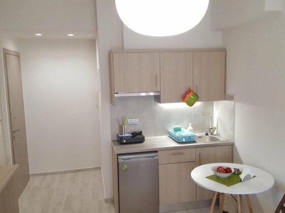 New Minimalistic Studio Apartments - Photo3