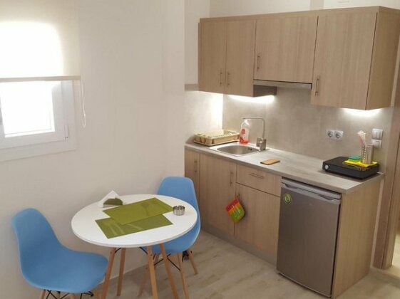 New Minimalistic Studio Apartments - Photo4