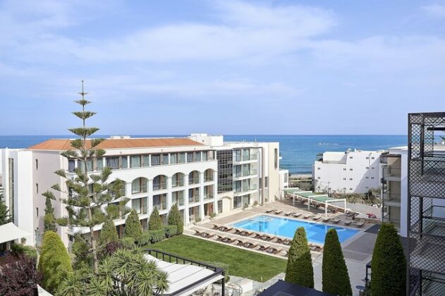Albatros Spa & Resort Hotel - Photo2