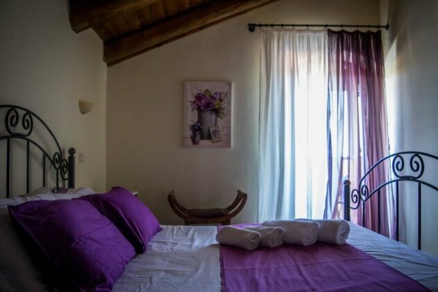 Niriides Villas - Photo5