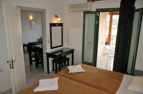 Silvia Apartments - Photo4