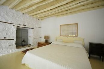 1880 Luxury Apartments - Photo3