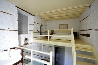 1880 Luxury Apartments - Photo4