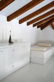 1880 Luxury Apartments - Photo5