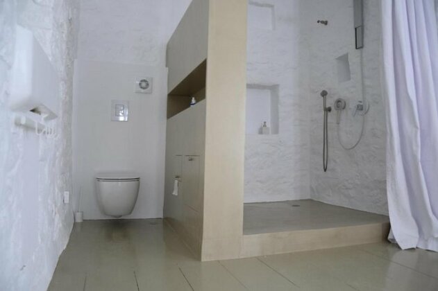 Ecloge Hydra Island - Photo3