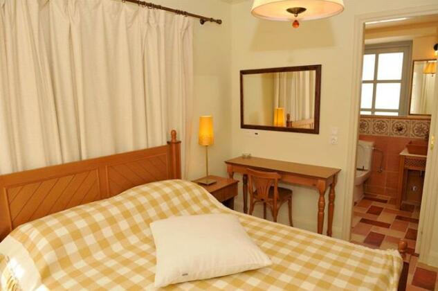 Gaia Traditional Rooms - Photo3