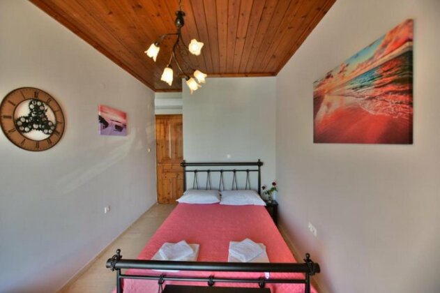 Hydra Port Apartments - Photo2