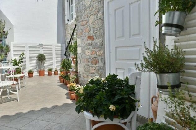 Hydra's Pearl - Photo3