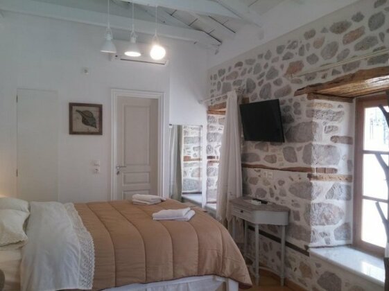 Lela's House Hydra - Photo4