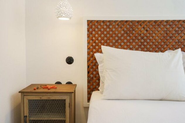 Livin Hydra Town Apartment 1 - Photo3