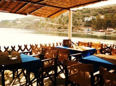 Mira Mare Hotel Hydra - Photo2