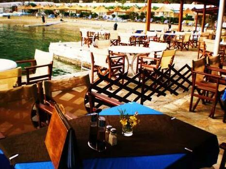 Mira Mare Hotel Hydra - Photo3
