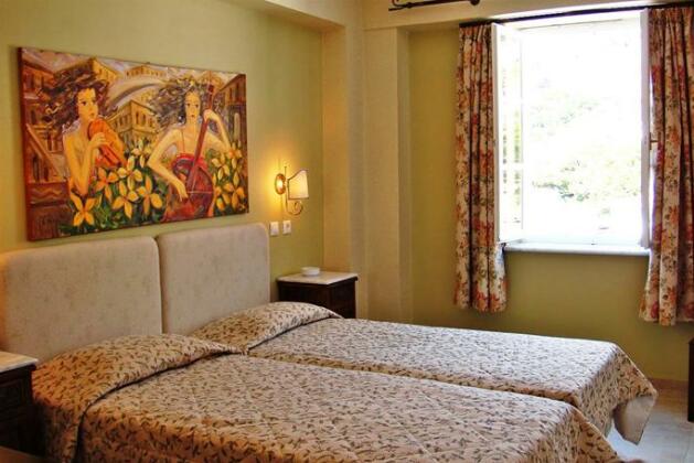 Mistral Hotel Hydra - Photo4
