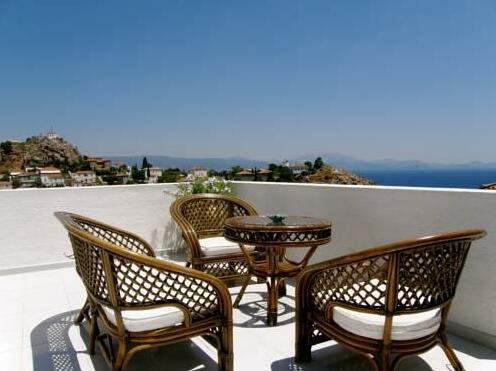 Nefeli Villas Hydra - Photo4