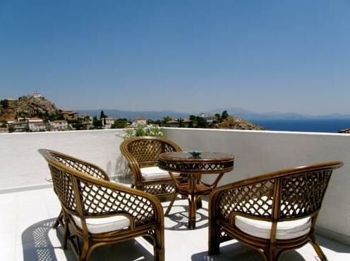 Nefeli Villas Hydra - Photo4