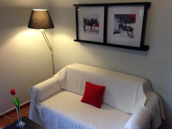 Piteoussa Guesthouse - Photo4