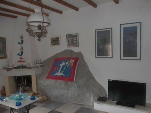 Theodora's House - Photo5