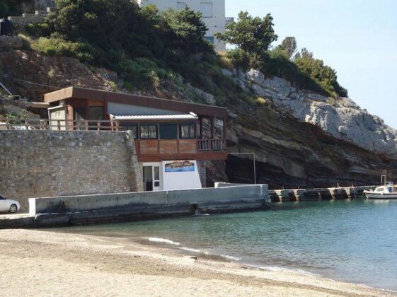 Hotel George Agios Kirykos - Photo4
