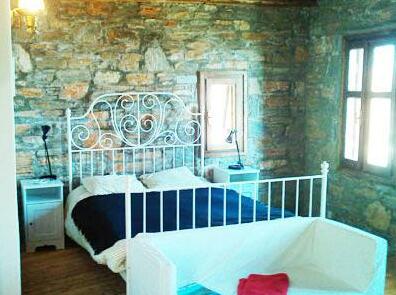 Pyrgos Traditional Village - Photo3