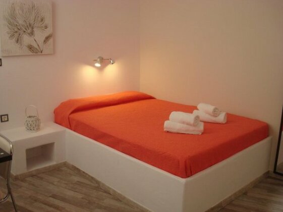Smaragdi Studios and Rooms - Photo5