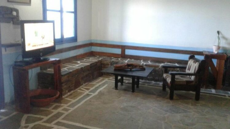 Tsoukalas Residence - Photo2