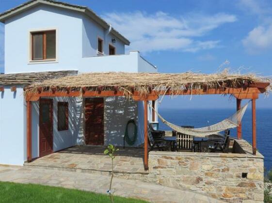 Villa Ikaros Icaria - Photo2